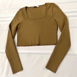 Zara Womens crop top size Large